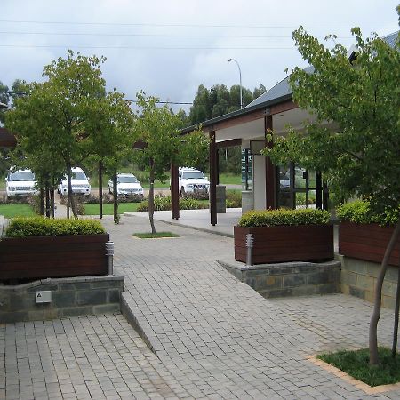Stay@67 Apartments - Dullstroom Esterno foto